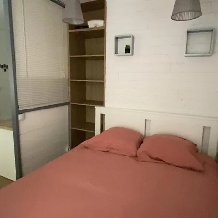 Centre Apartment *