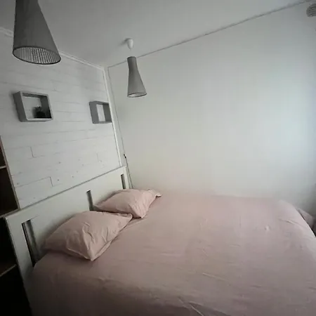 Apartment Centre